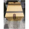 Image 4 : VINTAGE ACME LITE TRIANGLE LIGHTING SYSTEM SENIOR LITEPA PACKAGED LIGHTING