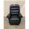 Image 1 : GOLDEN LIFT CHAIR