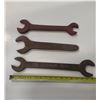 Image 2 : Lot of 3 Antique Large Wrenches