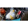 Image 2 : Makita toolbag wit emergency beacon, rope, belts and gloves