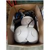 Image 2 : 2 BOXES OF COMPUTER HARDWARE AND WIFI ACCESS POINTS