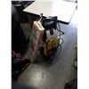 Image 1 : KARCHER ELECTRIC POWER WASHER AND PAINTNROLL SYSTEM