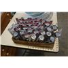 Image 2 : TRAY OF 3 IN 1 FLASHLIGHTS AND SALAD BOWLS WITH LIDS
