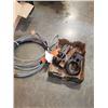 Image 1 : TRAILER HITCH, COUPLER, WIRE SLINGS