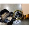 Image 8 : As new Dewalt 10 gallon stainless wet dry shop vac