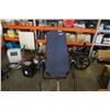 Image 2 : Teeter hangups inversion table