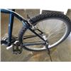 Image 2 : BLUE GIANT BOULDER BIKE