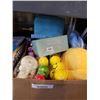 Image 2 : 2 BOXES OF STRESS BALLS, VEHICLE CLEANING SPRAYS