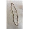 Image 8 : TRAY OF JEWELRY