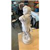 Image 3 : 2 ft tall cast statue