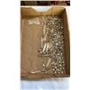 Image 3 : TRAY OF CHANDELIER PENDENTS AND PINS