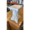 Image 1 : Mexican cast 16" tall stand