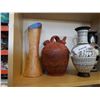 Image 3 : 4 PAINTED VASES