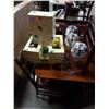 Image 1 : 4 new artificial orchids and 3 oversized crackled glass stemware