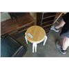Image 2 : BLACK STORAGE OTTOMAN AND 2 STOOLS