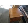 Image 2 : MAPLE 1 DRAWER ENDTABLE