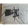 Image 2 : NEW OVERSTOCK 40-80 INCH ARTICULATING LARGE TV WALLMOUNT WITH EXTENTION 132 LB CAPACITY