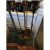 Image 2 : FIREPLACE COMPANION SET