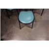 Image 2 : 10 BLACK METAL DINING CHAIRS