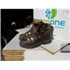 Image 1 : As New Classic asolo size 9 hiking boots