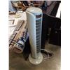 Image 3 : ALOHA BREEZE TOWER FAN AND 2 CARPET MATS