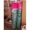Image 1 : 100 yard roll of 5ft wide pink fabric