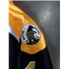 Image 5 : Bobby Orr size 48 Boston Bruins Jersey