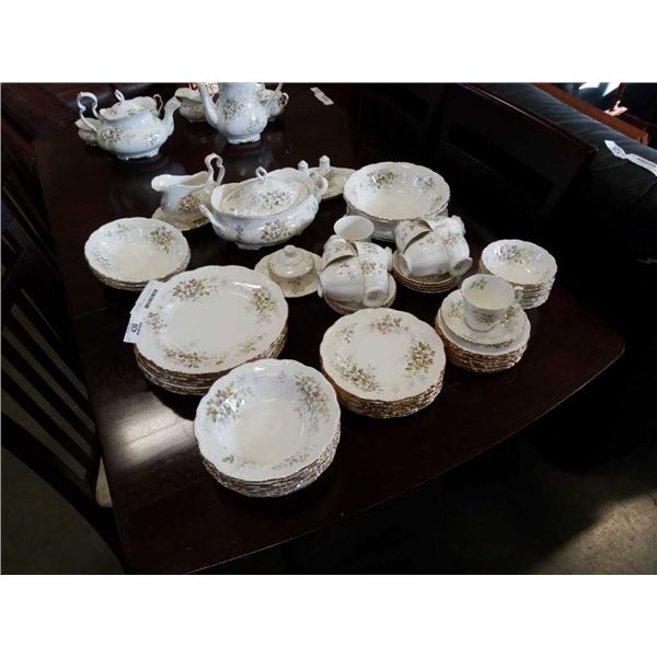 ROYAL ALBERT MADE IN ENGLAND HAWORTH 8 PLACE 7 PIECE DINNER SET W/ EXTRA TEA SETTING, GRAVY BOAT, 9 