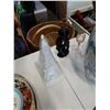 Image 2 : EASTERN VASE, COLLECTABLES, STONE FIGURE, BOOMERANG, EIFFEL TOWER BOOKENDS