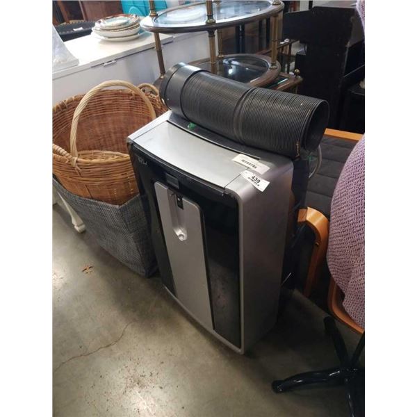 COMMERCIAL COOL 12000 BTU PORTABLE AIR CONDITIONER