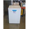 Image 1 : DIPLOMAT APARTMENT SIZE CHEST FREEZER