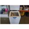 Image 2 : DIPLOMAT APARTMENT SIZE CHEST FREEZER
