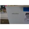 Image 4 : DIPLOMAT APARTMENT SIZE CHEST FREEZER