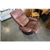 Image 7 : LEATHER SWIVEL RECLINER