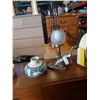 Image 1 : SIGNED AZTEC VASE AND METAL BIRD TABLE LAMP
