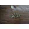 Image 3 : OAK FINISH TRUNK