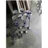 Image 2 : 7 decorative metal candle holders