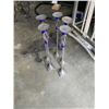 Image 5 : 7 decorative metal candle holders