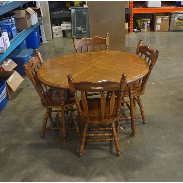 OAK DINING TABLE WITH 4 CHAIRS