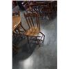 Image 4 : OAK DINING TABLE WITH 4 CHAIRS