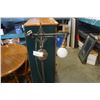 Image 2 : VINTAGE BRIDGE FLOOR LAMP