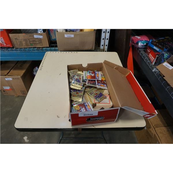 BOX OF SPORTS CARDS