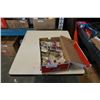 Image 1 : BOX OF SPORTS CARDS