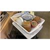 Image 1 : TRAY OF EASTERN PLATES AND JARS