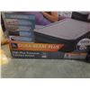 Image 5 : 2 Intex inflatable air beds queen size and twin