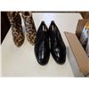Image 3 : MENS DRESS SHOES AND LADIES HEELS AND EARWAX CLEANERS