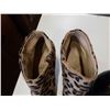 Image 5 : MENS DRESS SHOES AND LADIES HEELS AND EARWAX CLEANERS