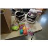 Image 2 : BOX OF KIDS DECOR, PLUSH ANIMALS, NEW EASTER DECORATIONS