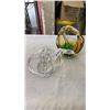 Image 1 : GLASS VIOLIN ART AND ART GLASS BASKET