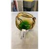 Image 8 : GLASS VIOLIN ART AND ART GLASS BASKET